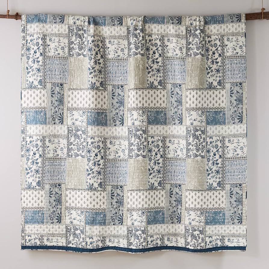 Amazon.com: Levtex Home - Aliza Quilt Set - Full/Queen Quilt